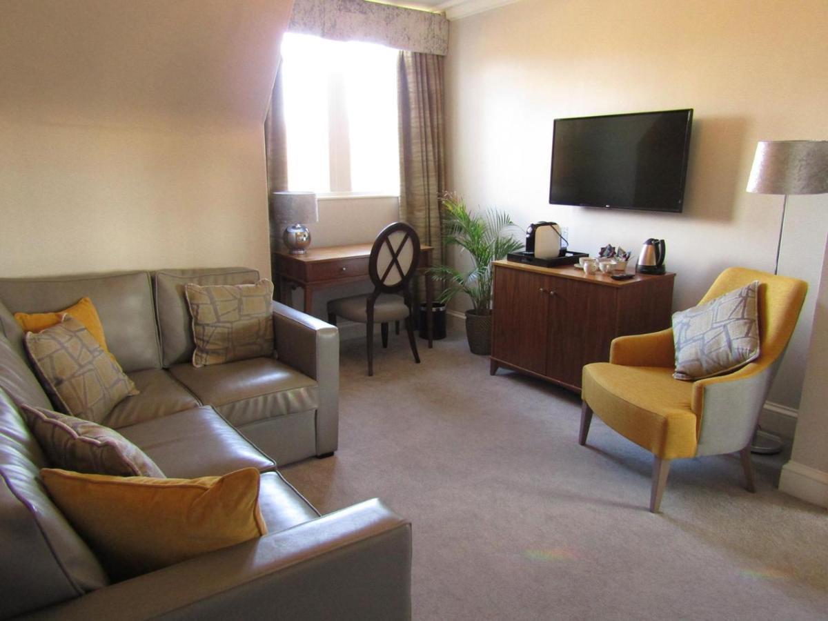 The Craigie Hotel Penicuik Eksteriør billede
